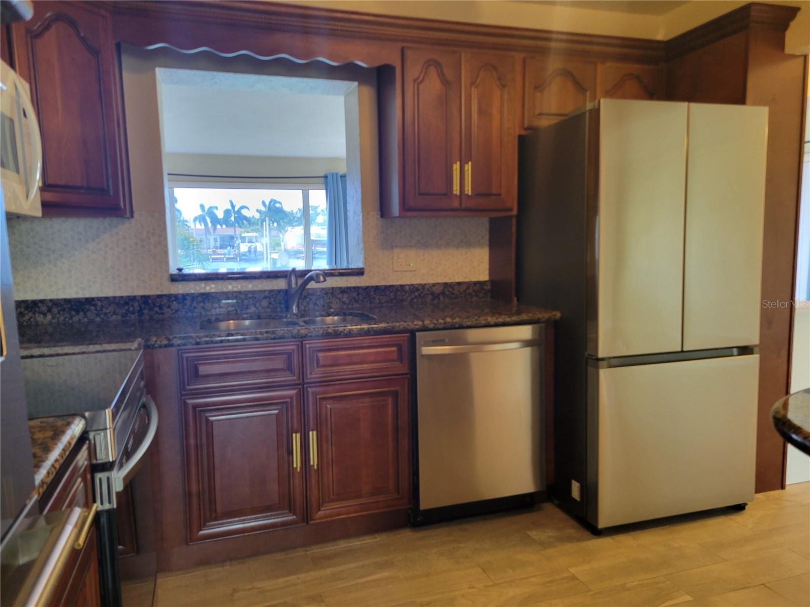 7880 2ND AVENUE S, St Petersburg, FL 33707