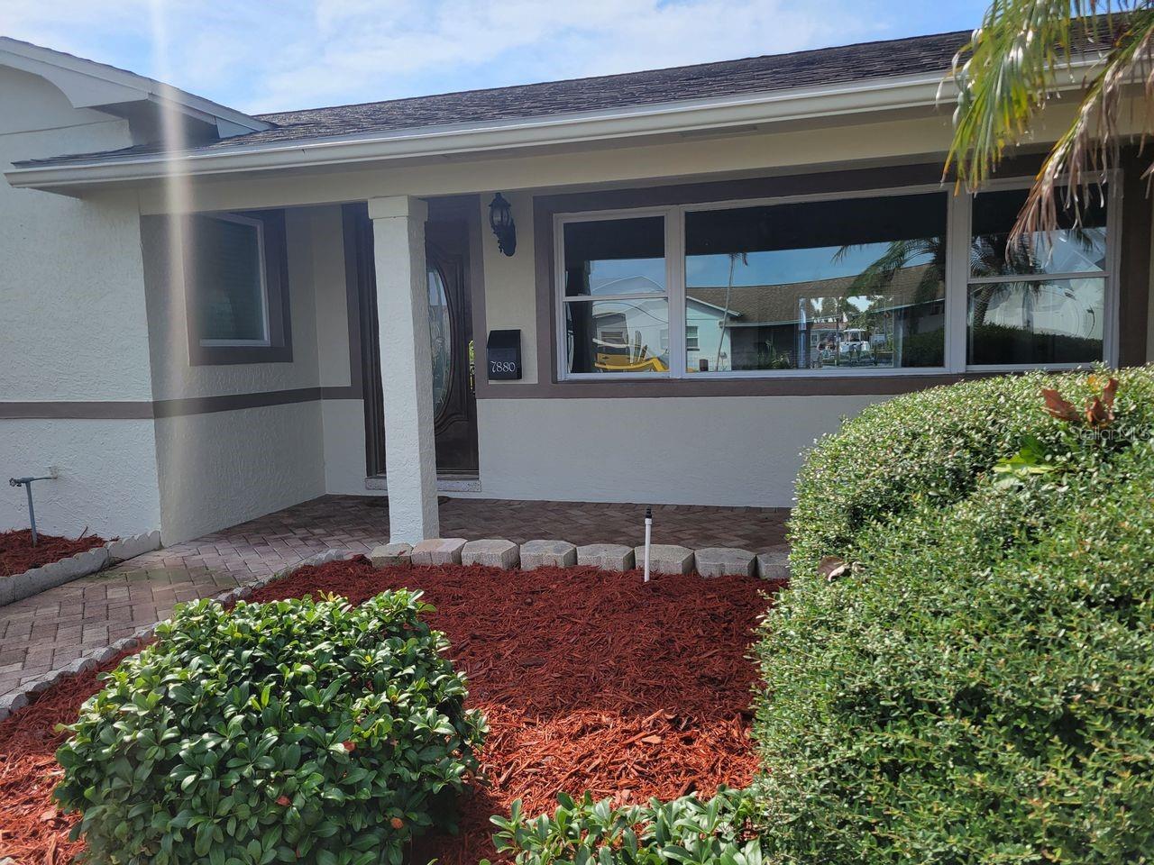 7880 2ND AVENUE S, St Petersburg, FL 33707