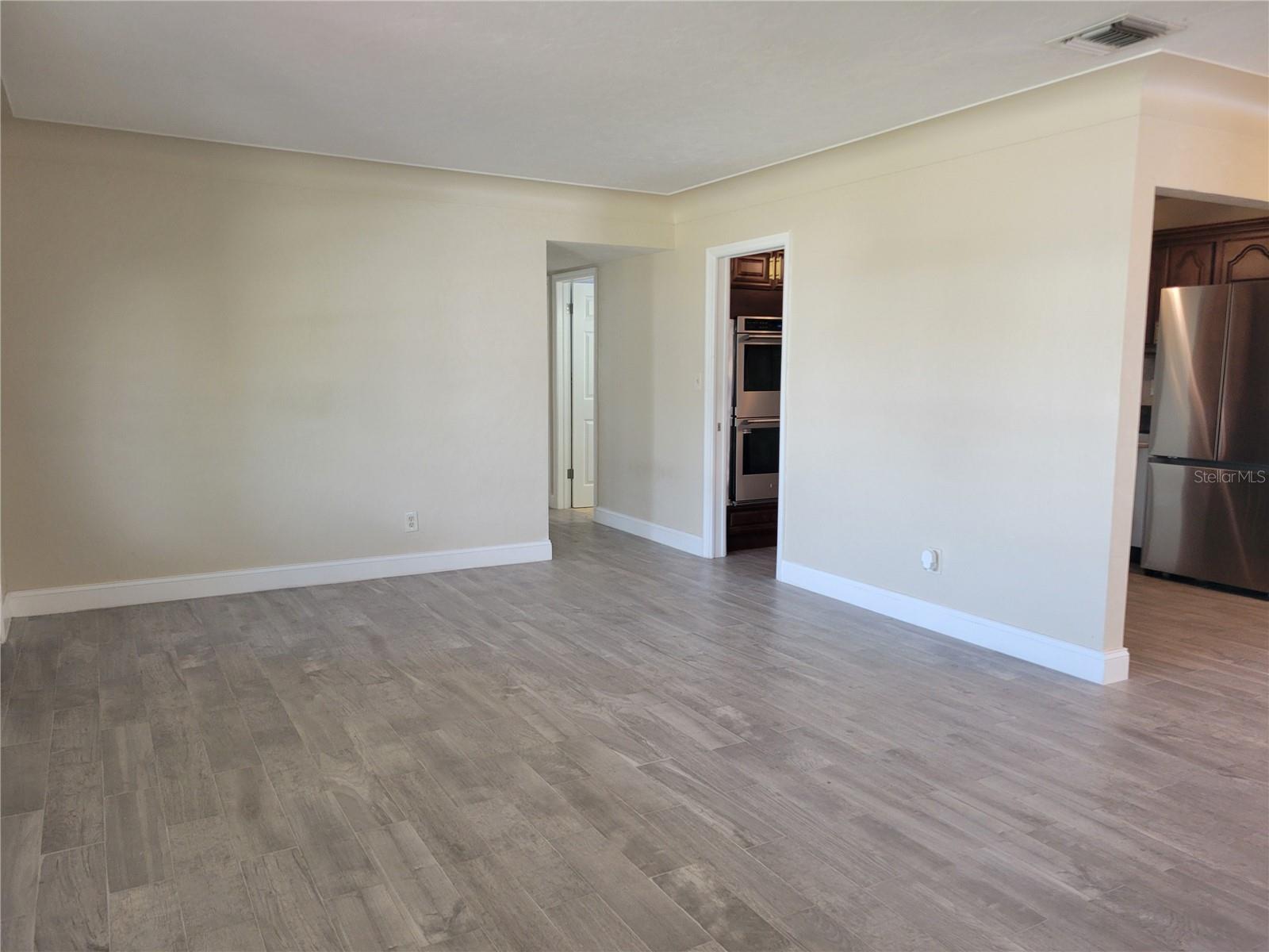 7880 2ND AVENUE S, St Petersburg, FL 33707