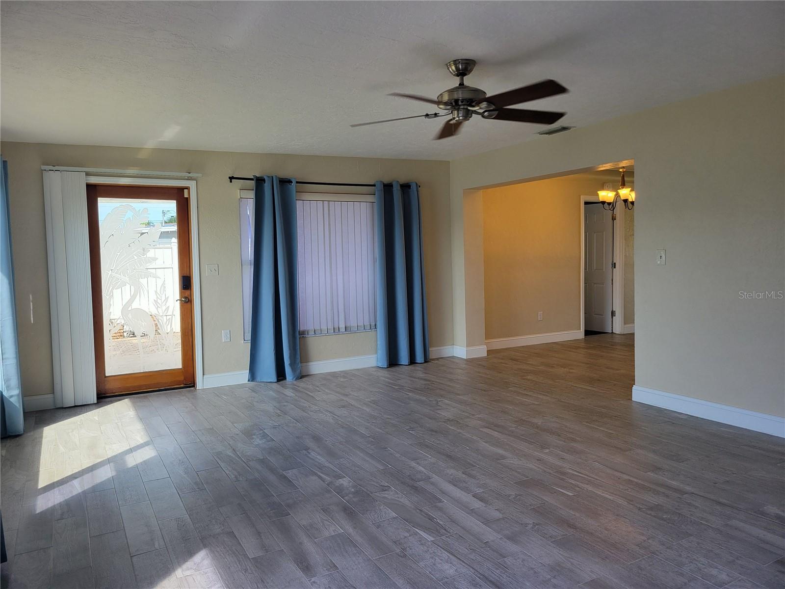 7880 2ND AVENUE S, St Petersburg, FL 33707