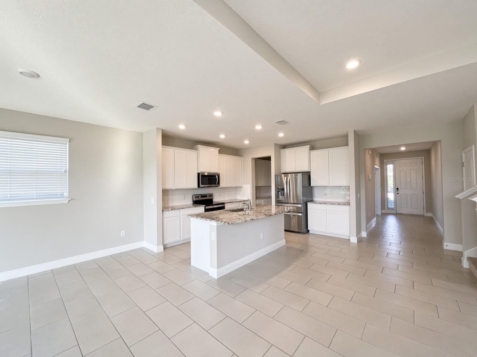 Dining/Kitchen