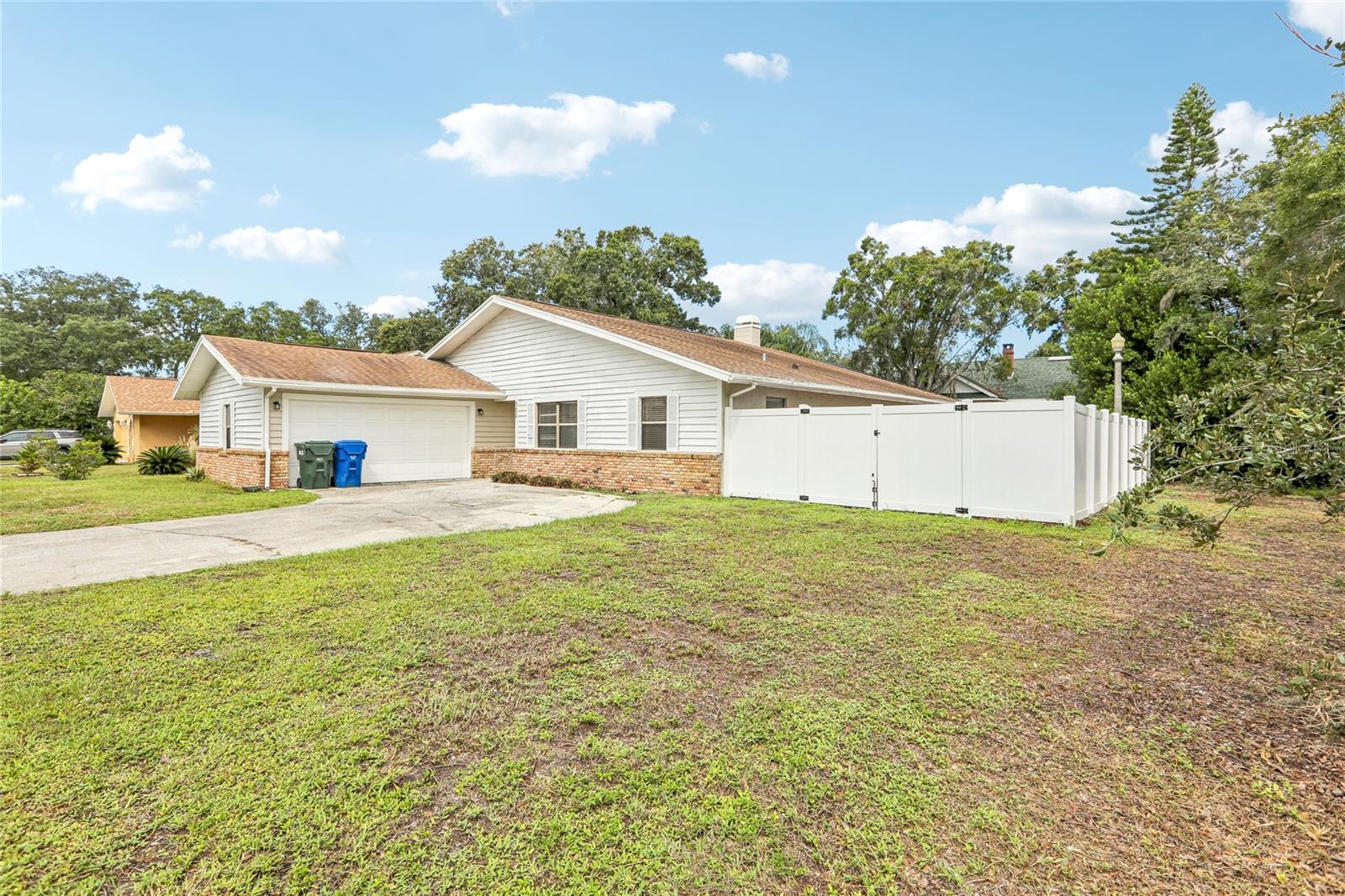 700 13TH COURT SW, Largo, FL 33770 700 13TH COURT SW, Largo, FL 33770