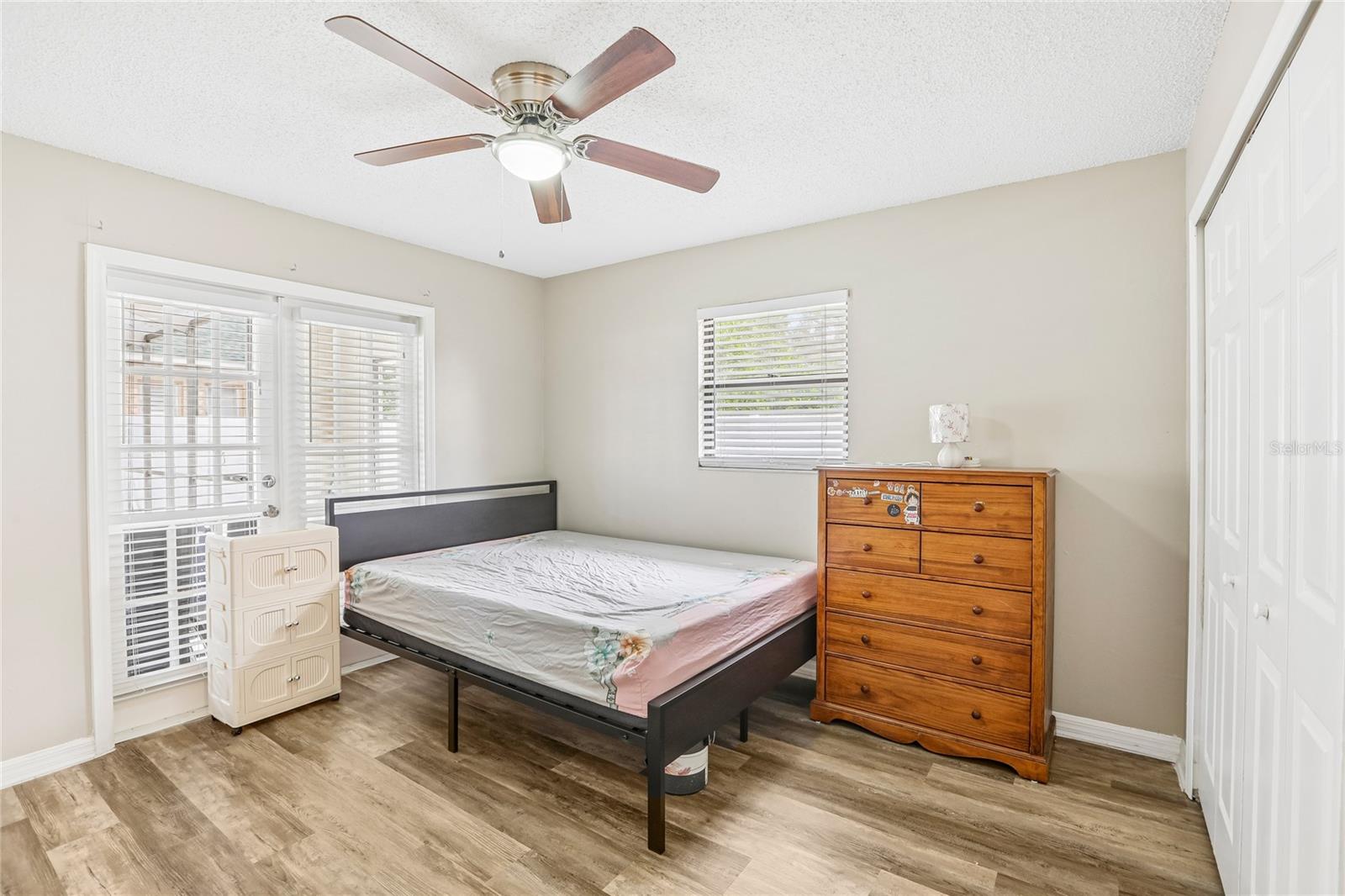 700 13TH COURT SW, Largo, FL 33770
