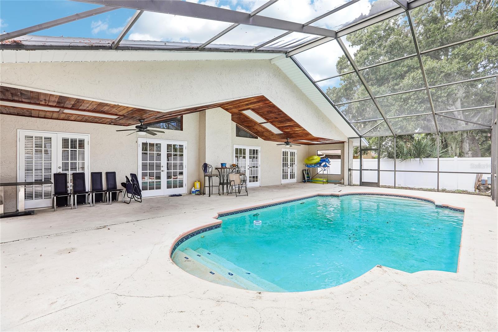 700 13TH COURT SW, Largo, FL 33770