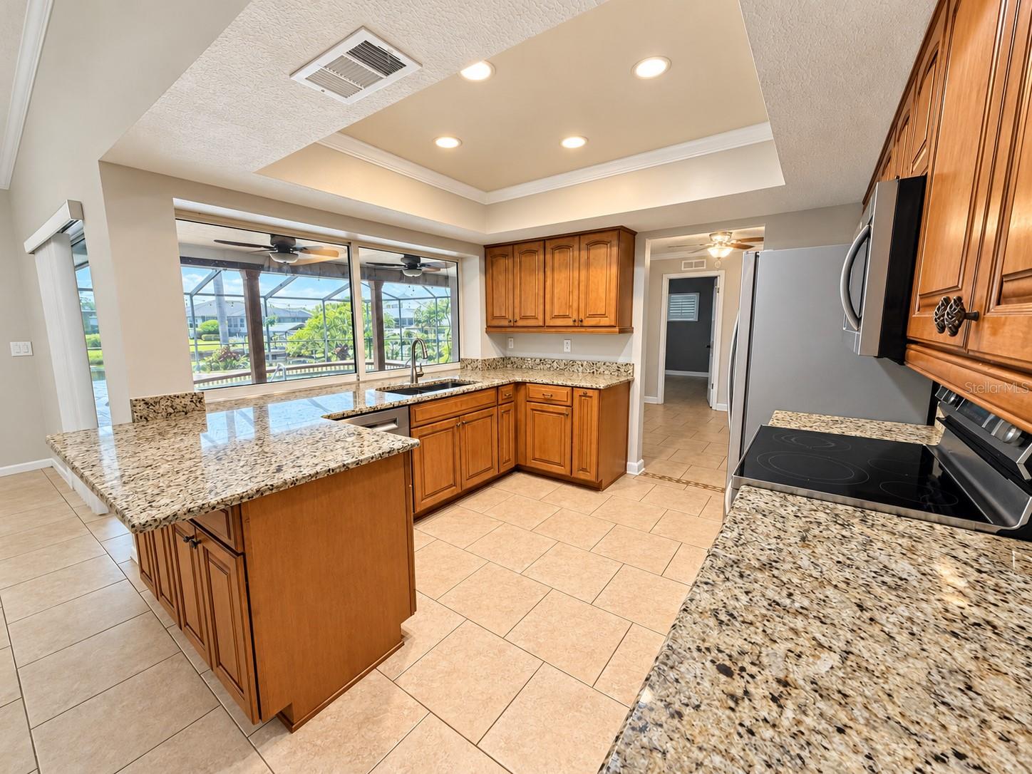 816 EAGLE LANE, Apollo Beach, FL 33572
