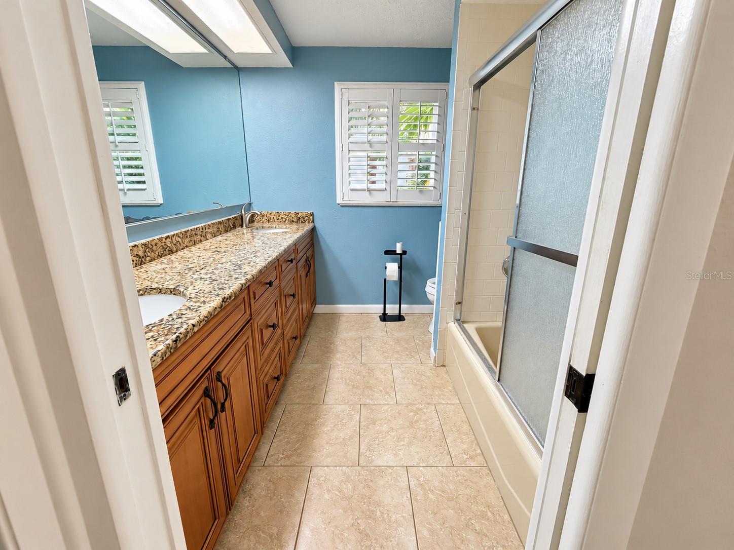 816 EAGLE LANE, Apollo Beach, FL 33572