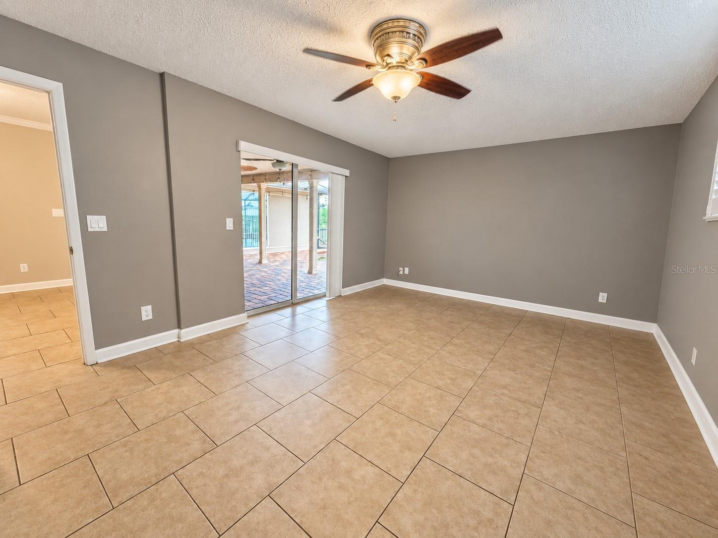 816 EAGLE LANE, Apollo Beach, FL 33572