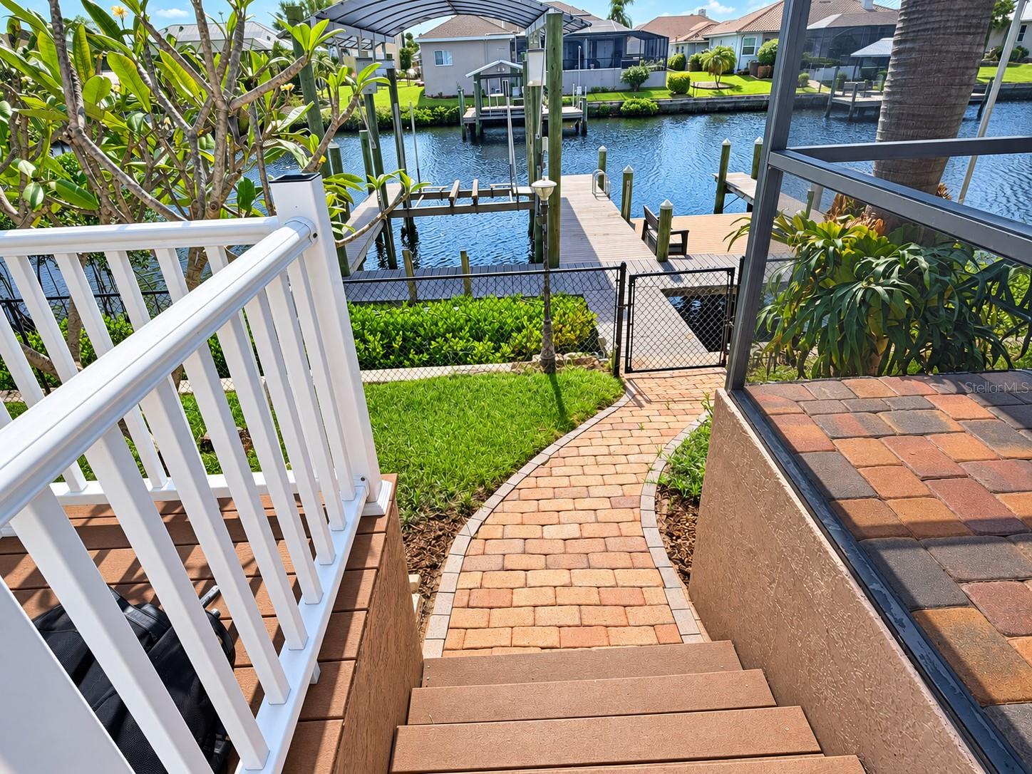 816 EAGLE LANE, Apollo Beach, FL 33572