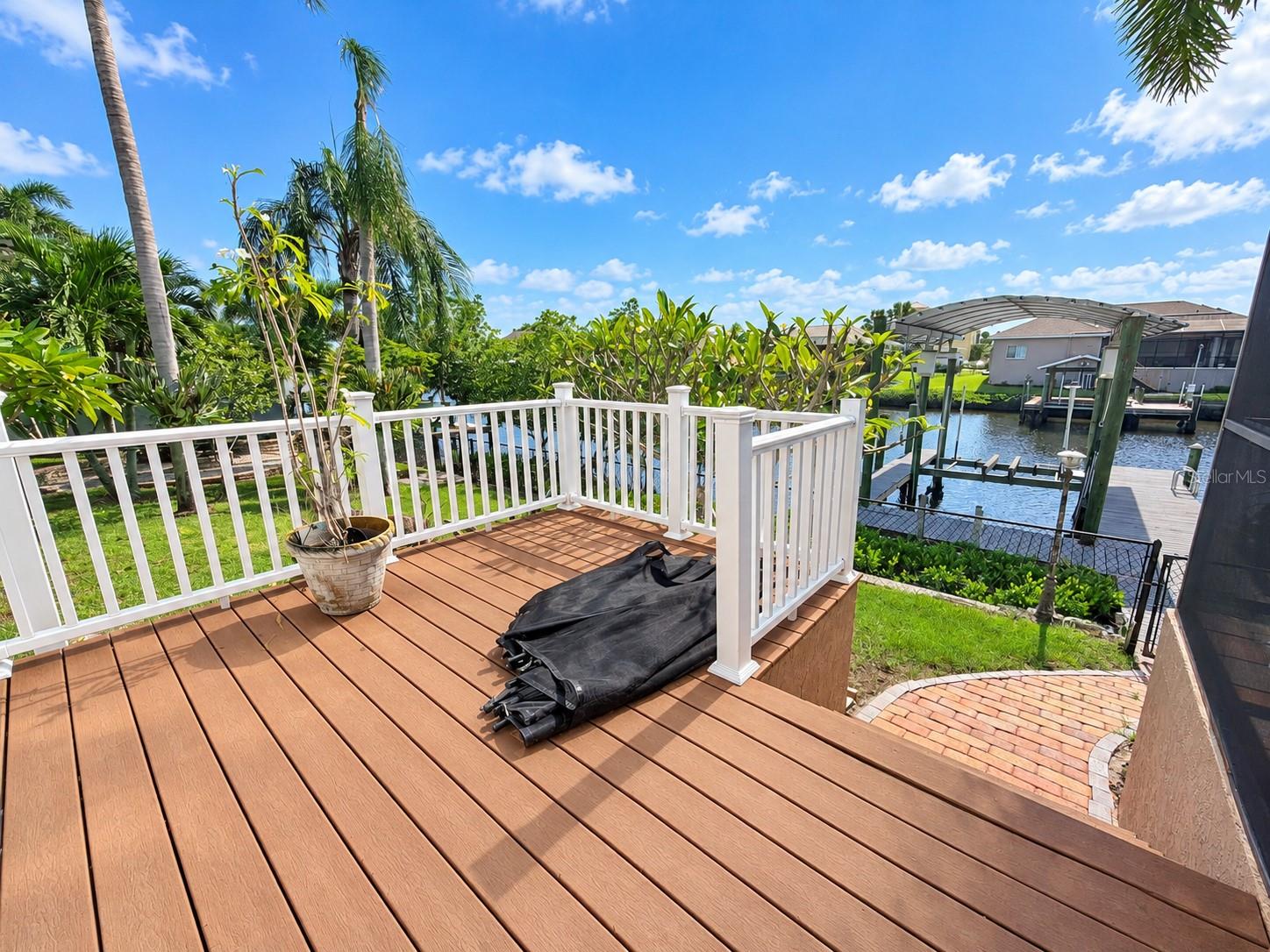 816 EAGLE LANE, Apollo Beach, FL 33572