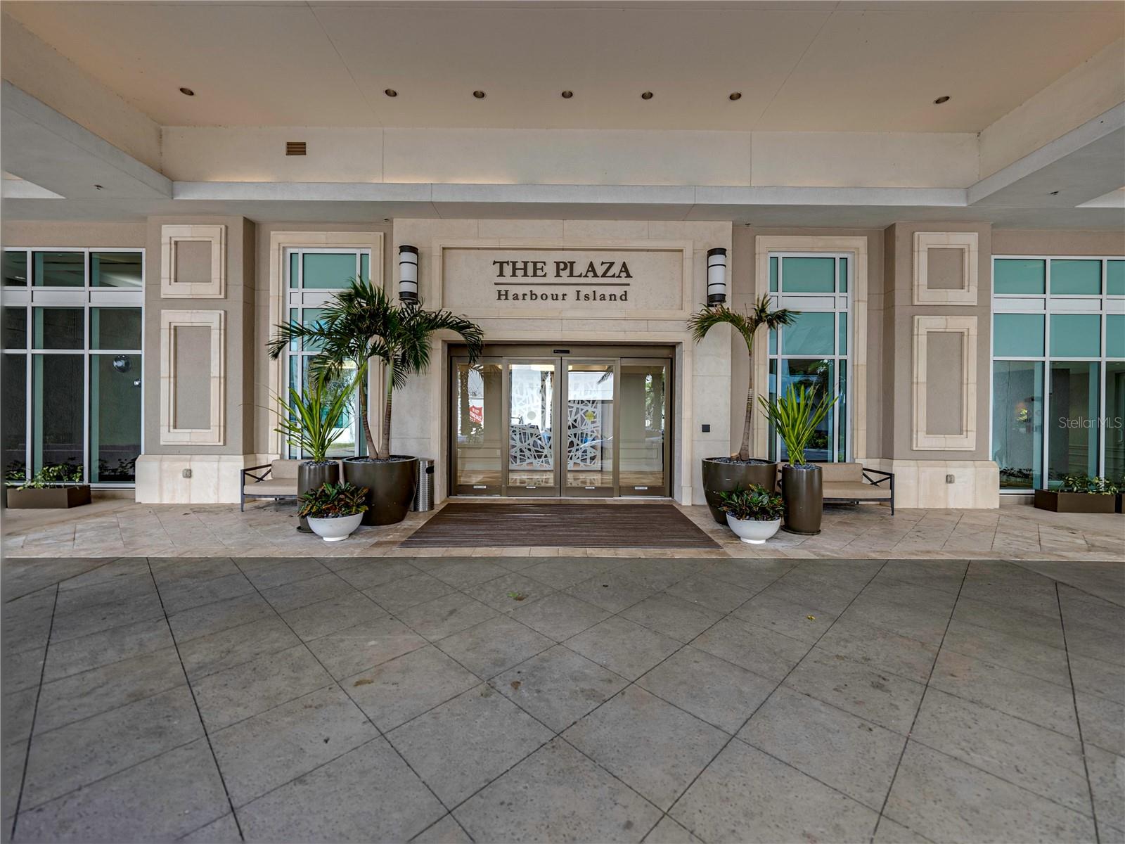 450 KNIGHTS RUN AVENUE, #405, Tampa, FL 33602 450 KNIGHTS RUN AVENUE, #405, Tampa, FL 33602