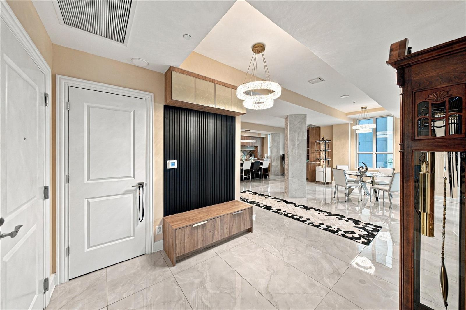 450 KNIGHTS RUN AVENUE, #405, Tampa, FL 33602