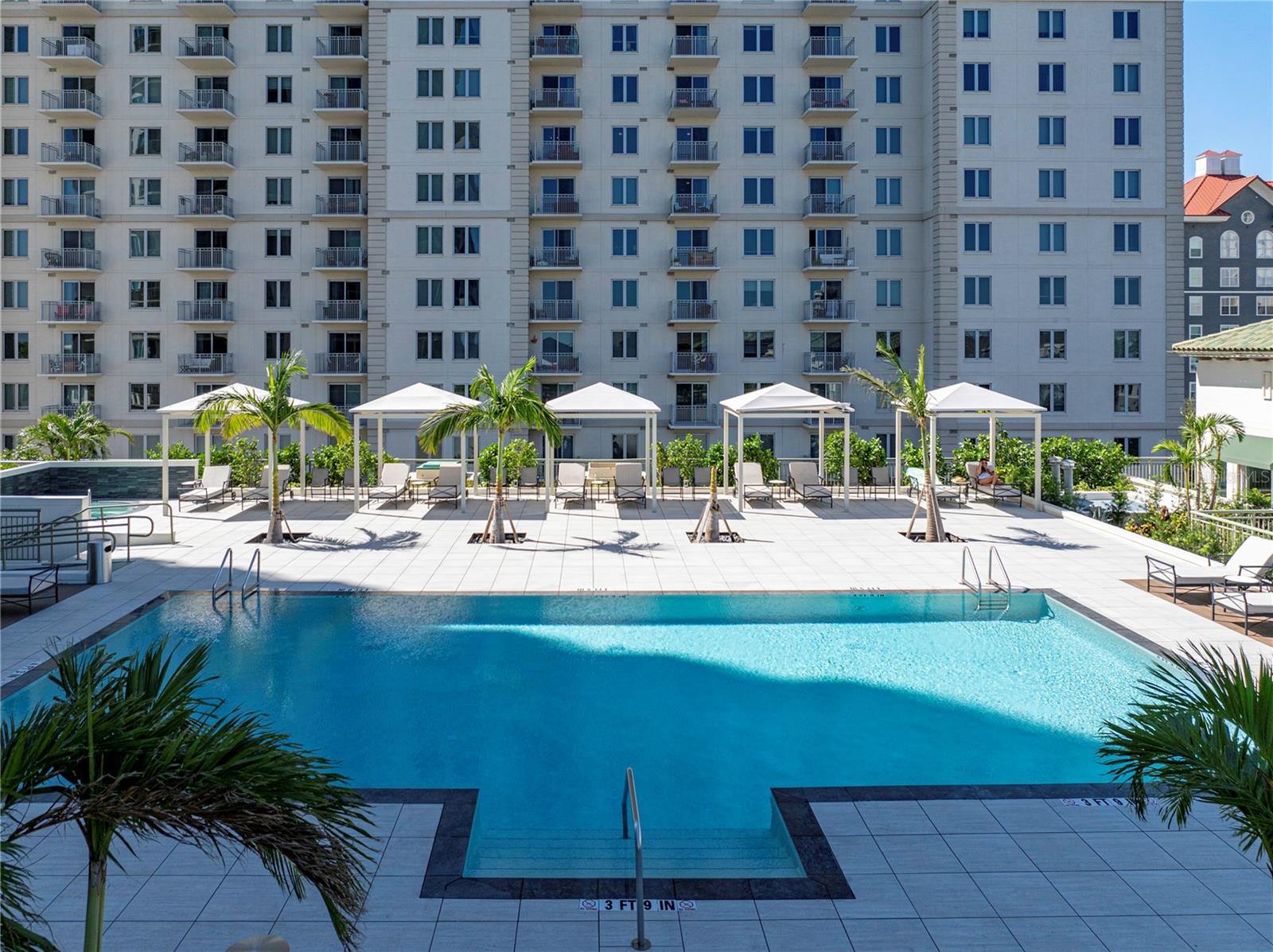 450 KNIGHTS RUN AVENUE, #405, Tampa, FL 33602
