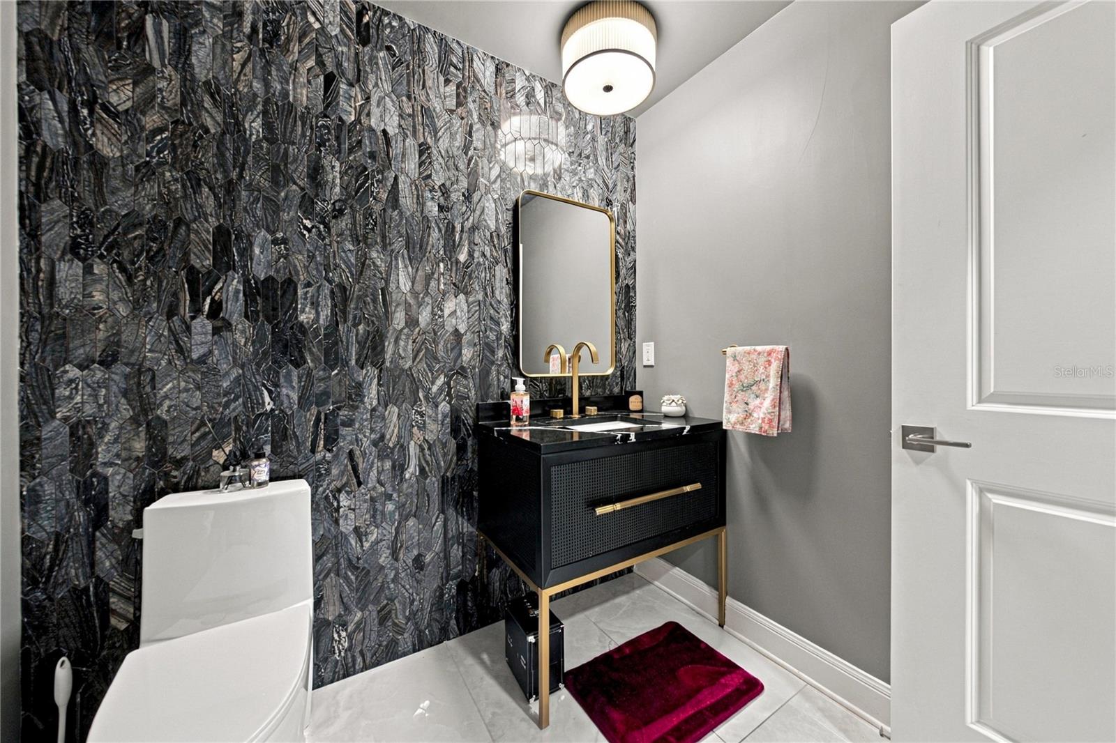 450 KNIGHTS RUN AVENUE, #405, Tampa, FL 33602