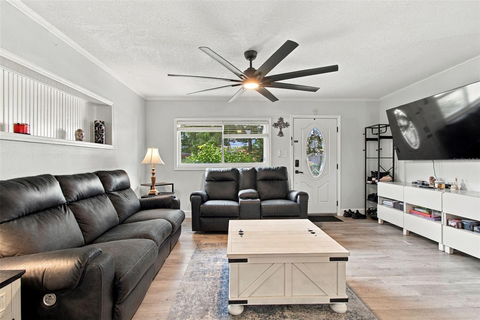 335 COUNTRY CLUB DRIVE, Oldsmar, FL 34677