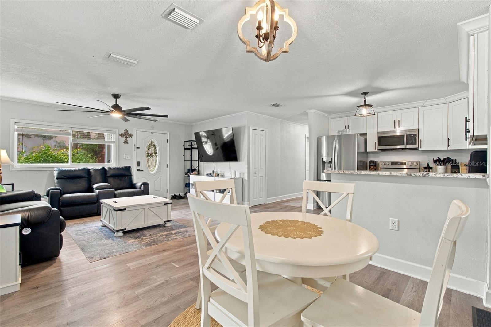 335 COUNTRY CLUB DRIVE, Oldsmar, FL 34677