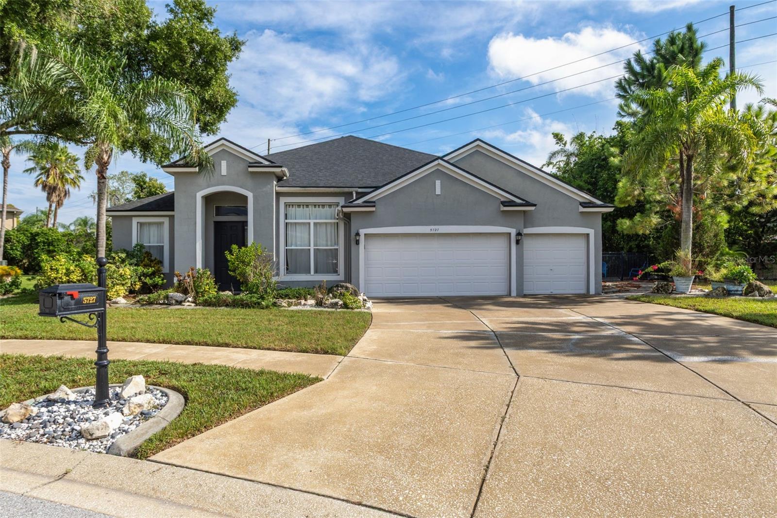 5727 GOLDEN OWL LOOP, Land O Lakes, FL 34638