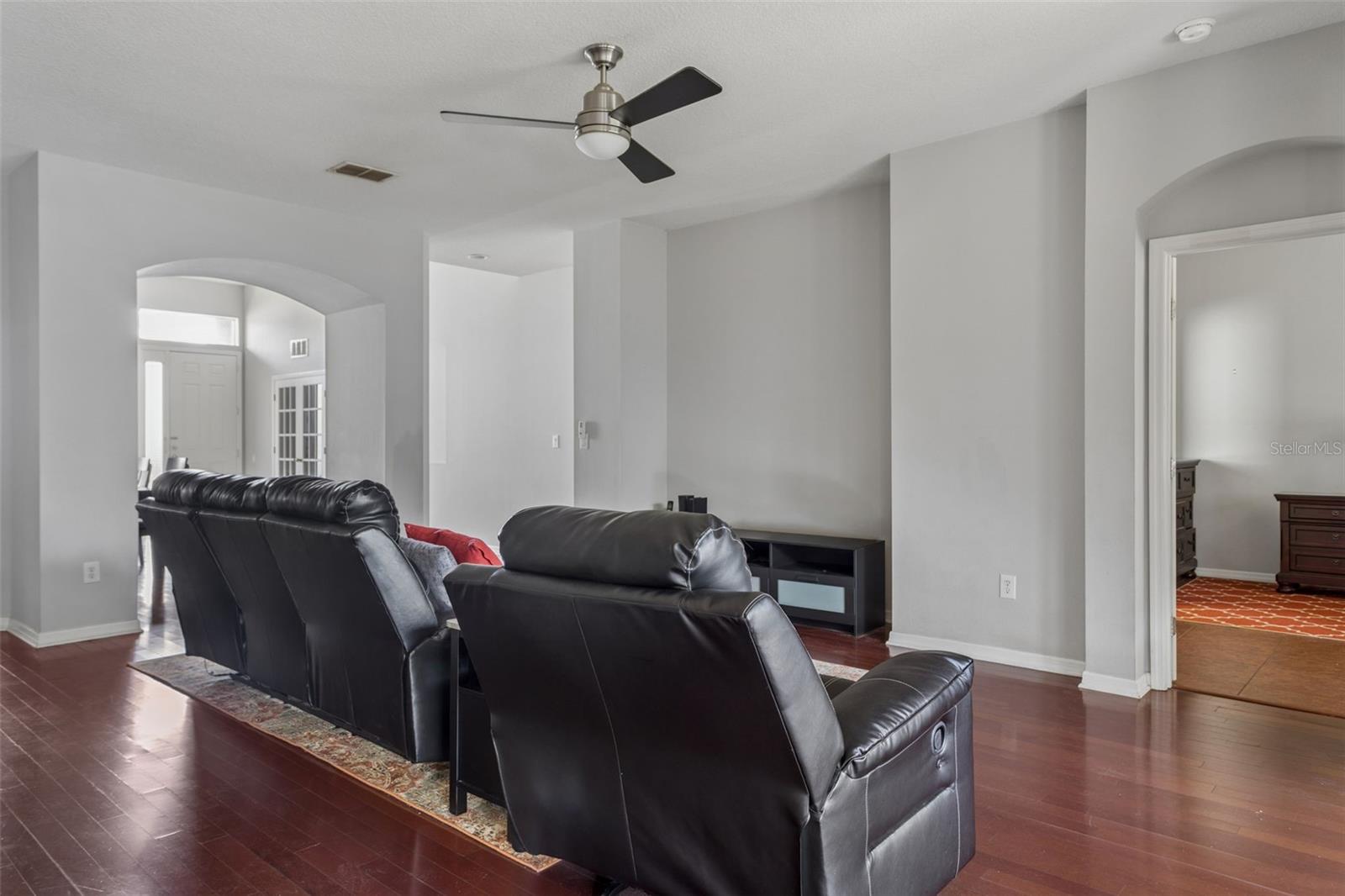 5727 GOLDEN OWL LOOP, Land O Lakes, FL 34638 5727 GOLDEN OWL LOOP, Land O Lakes, FL 34638