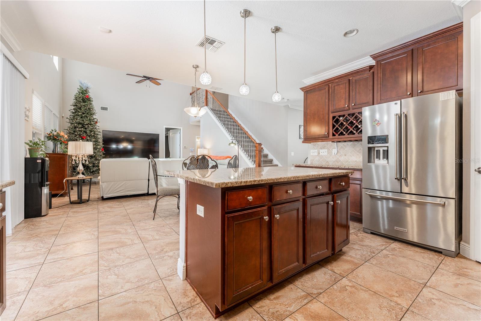 215 PARSONS WOODS DRIVE, Seffner, FL 33584