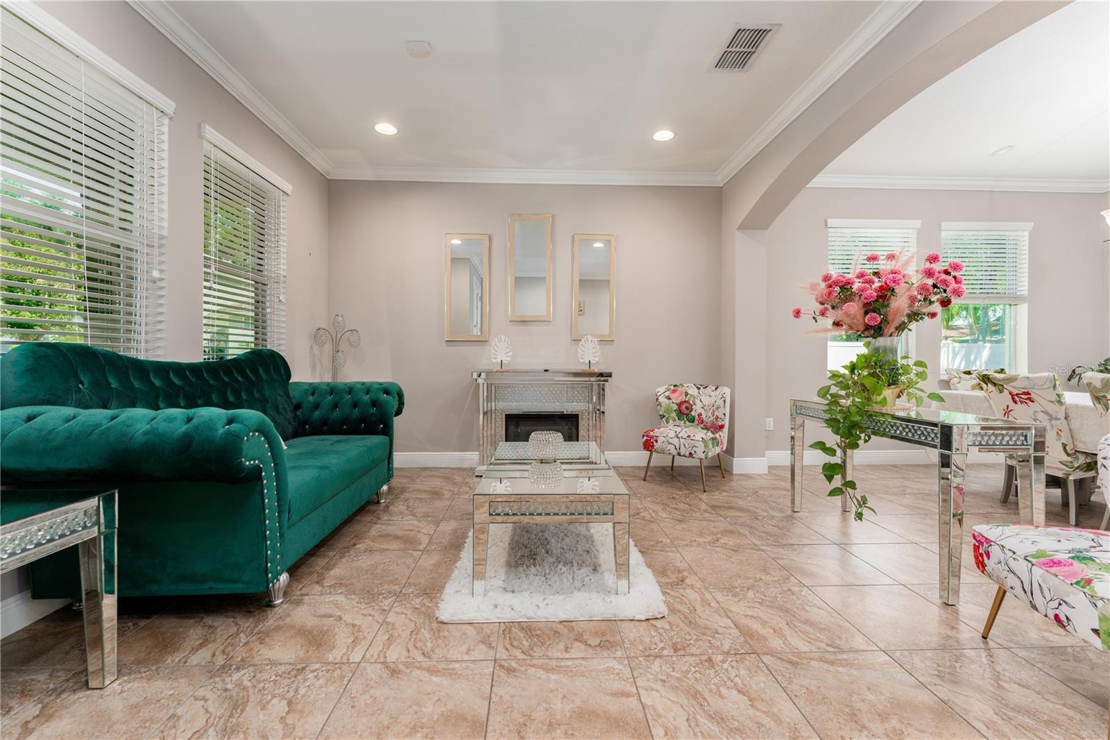 215 PARSONS WOODS DRIVE, Seffner, FL 33584