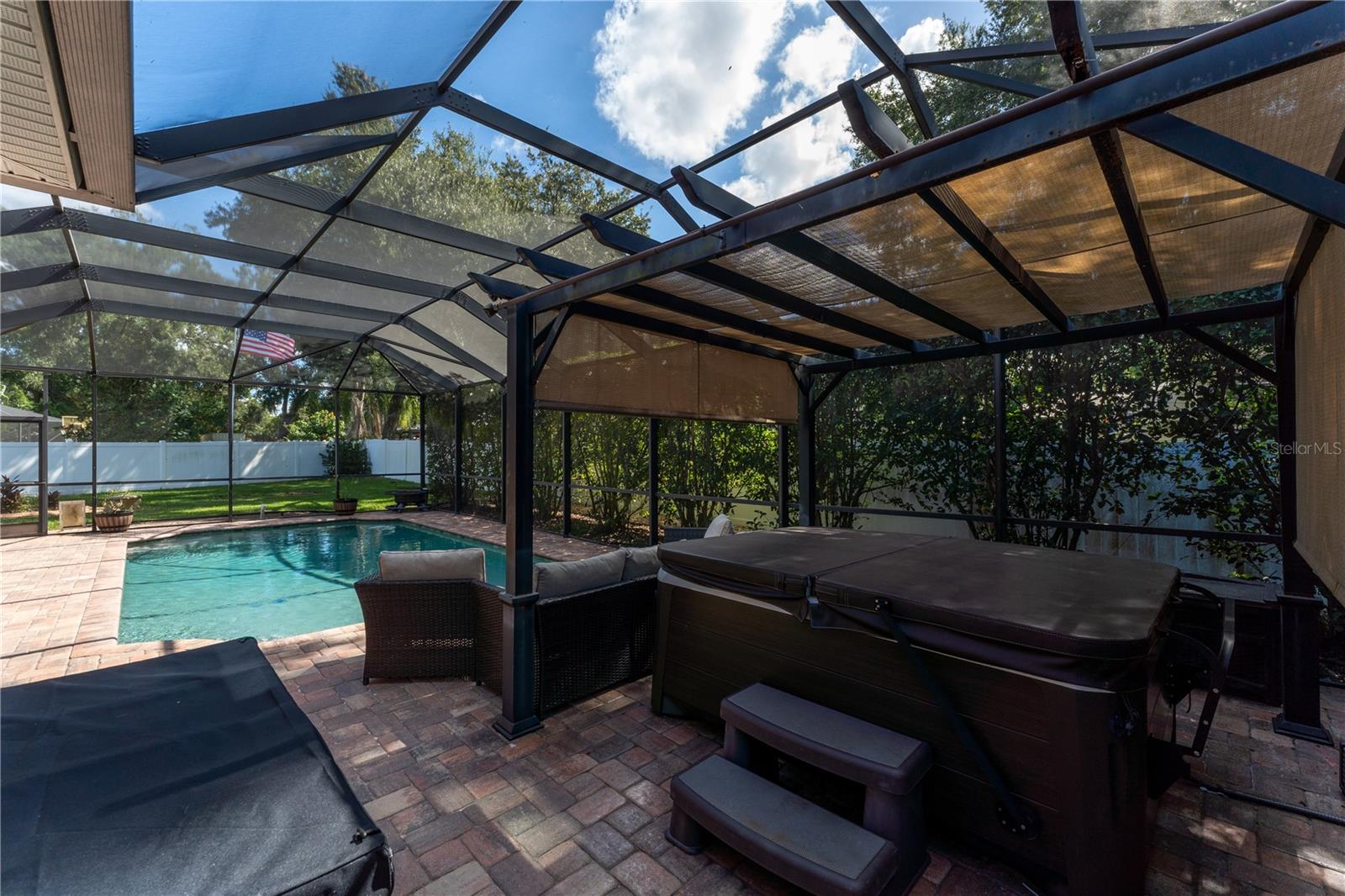 215 PARSONS WOODS DRIVE, Seffner, FL 33584