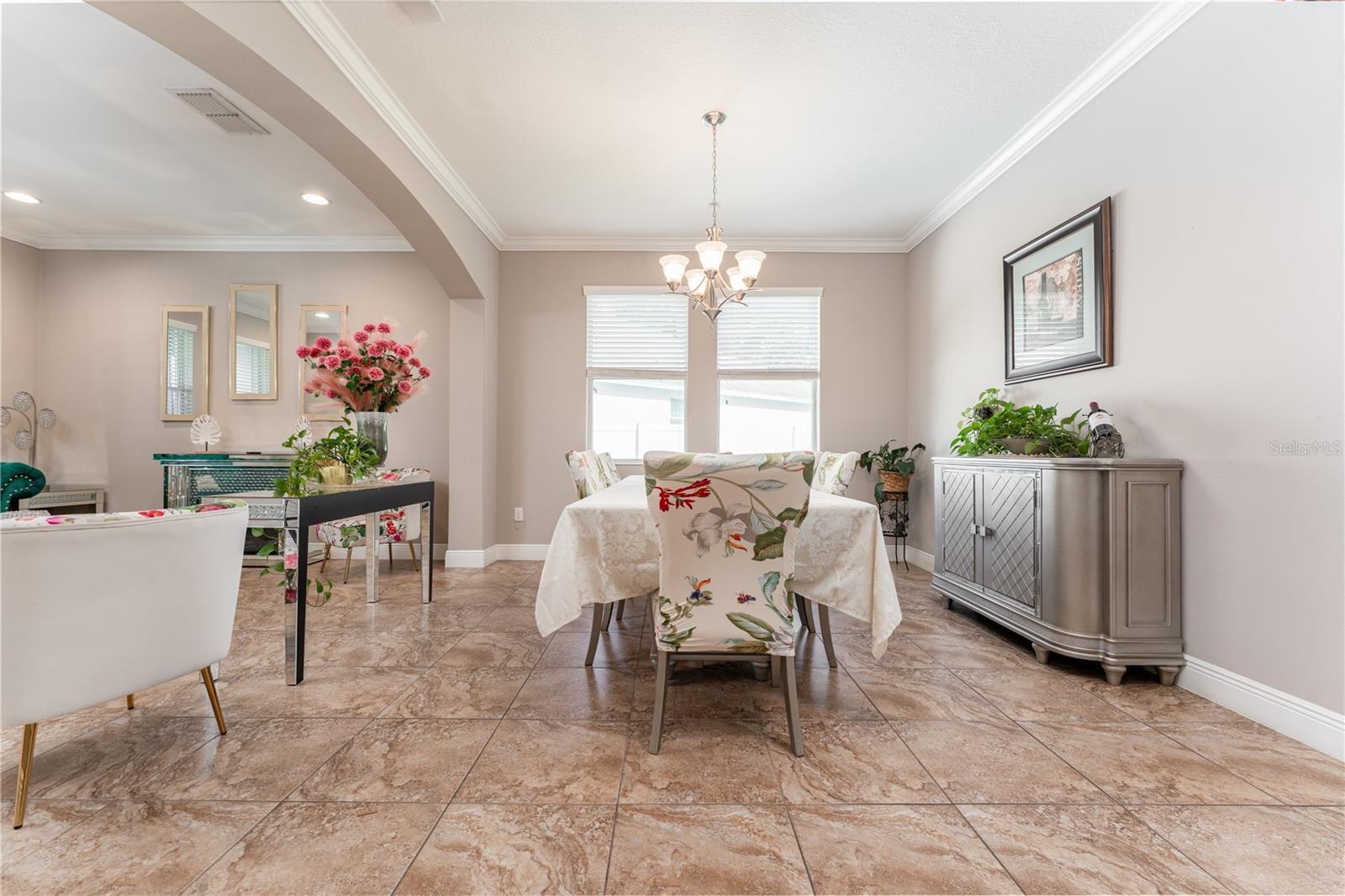 215 PARSONS WOODS DRIVE, Seffner, FL 33584