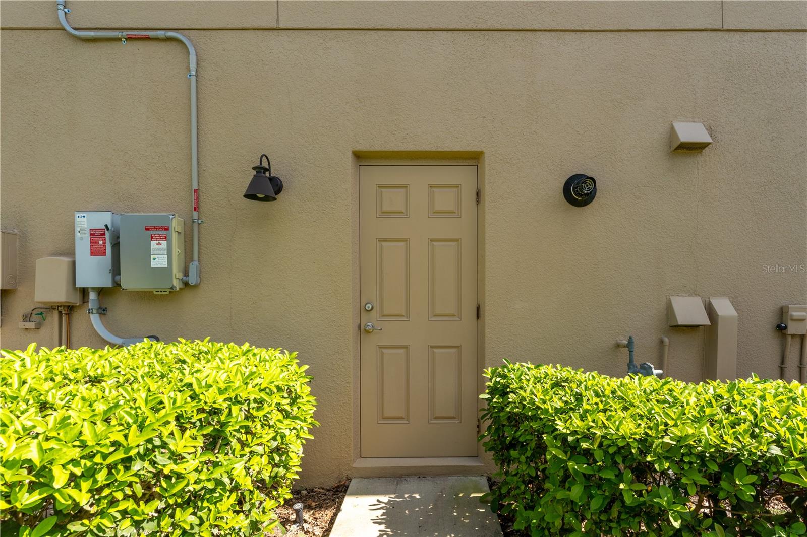 215 PARSONS WOODS DRIVE, Seffner, FL 33584