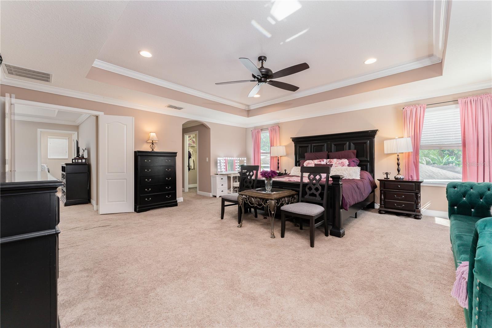 215 PARSONS WOODS DRIVE, Seffner, FL 33584