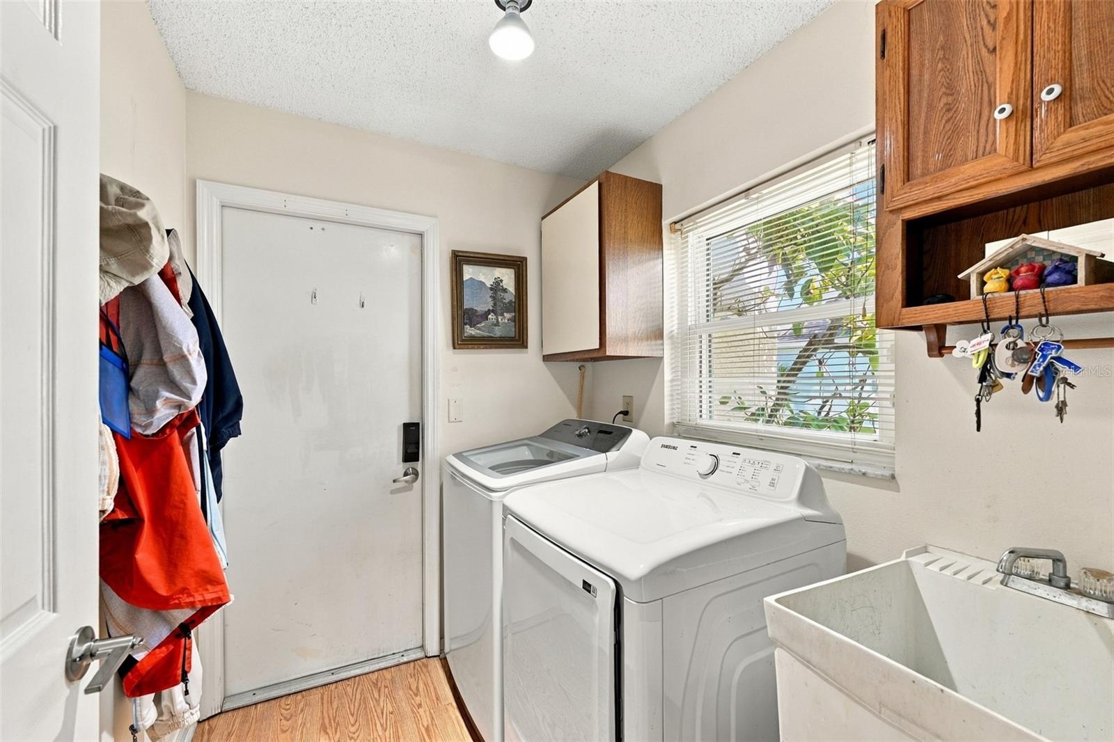 1803 E DEL WEBB BOULEVARD, Sun City Center, FL 33573