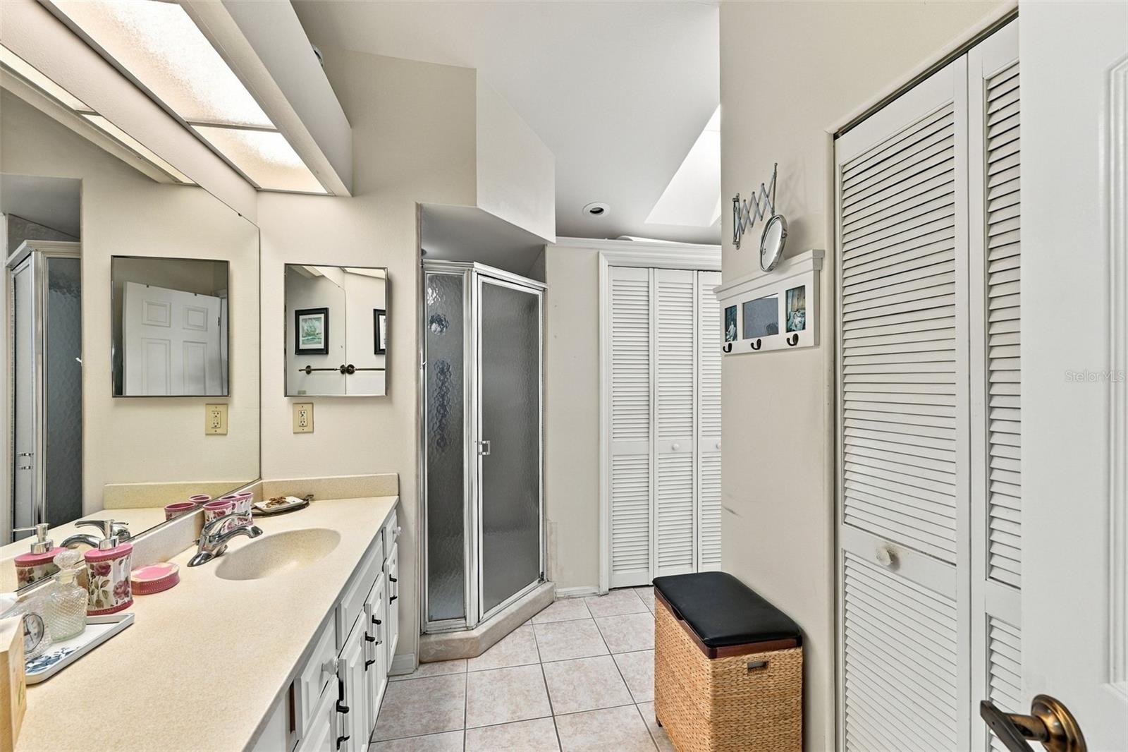 1803 E DEL WEBB BOULEVARD, Sun City Center, FL 33573