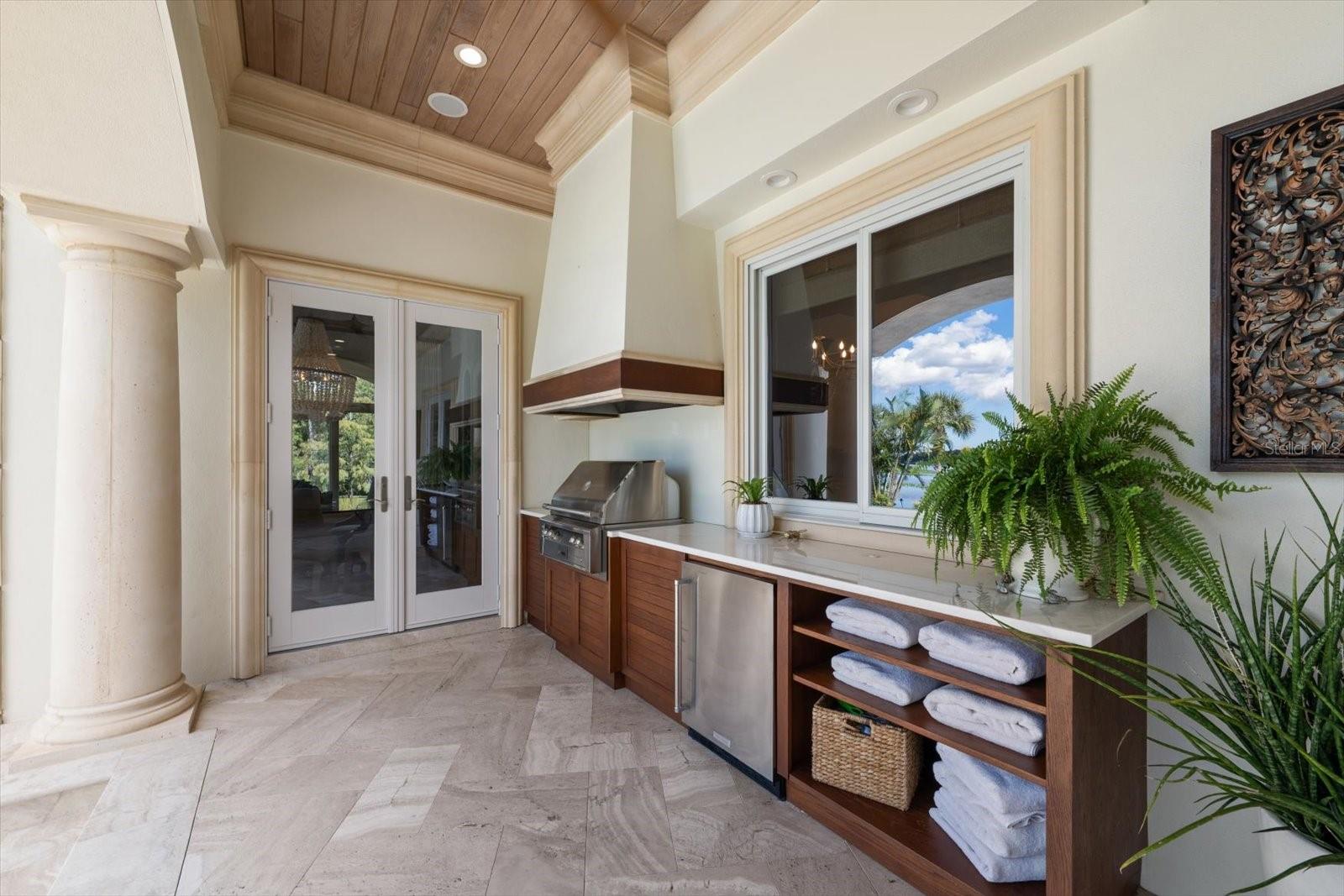 Alfresco grill, sink & refrigerator