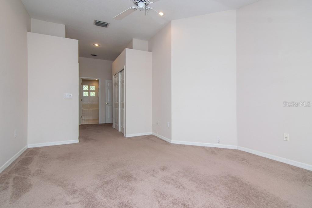 1177 SHIPWATCH CIRCLE, Tampa, FL 33602