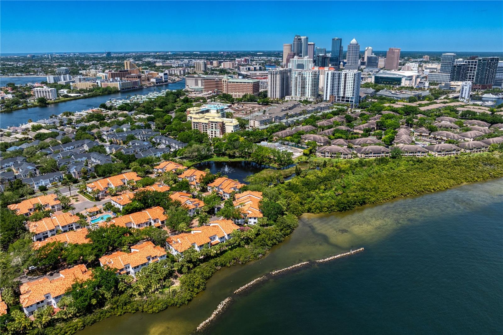1177 SHIPWATCH CIRCLE, Tampa, FL 33602
