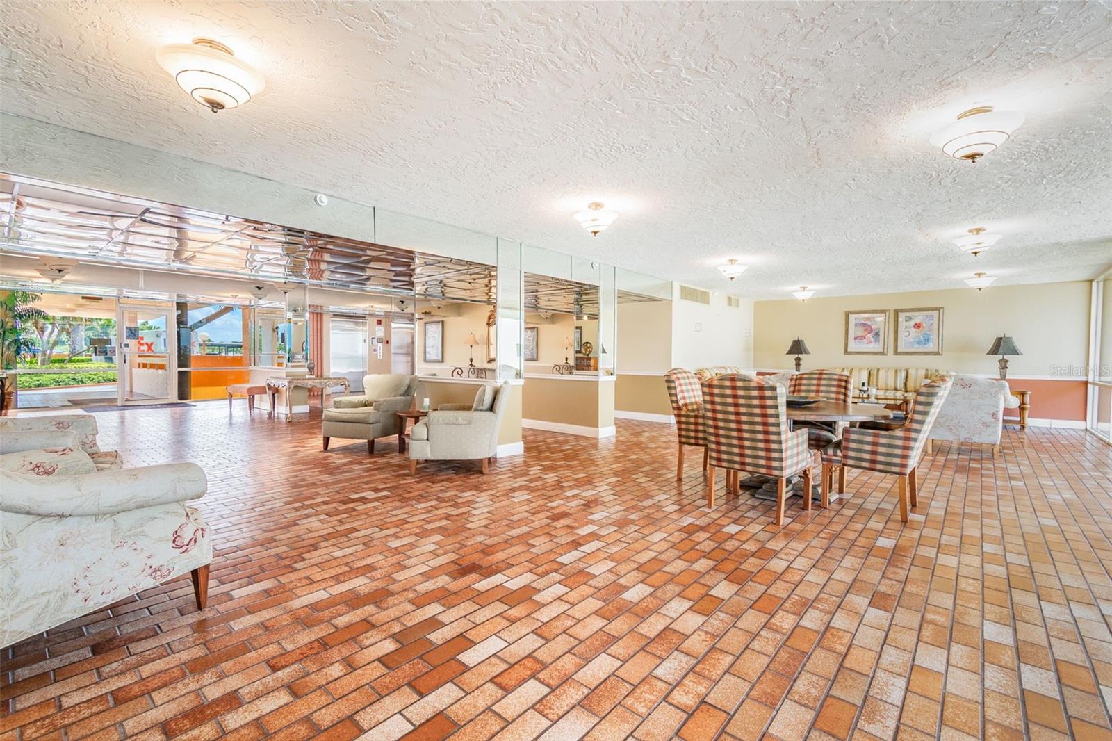 17940 GULF BOULEVARD, #16B, Redington Shores, FL 33708