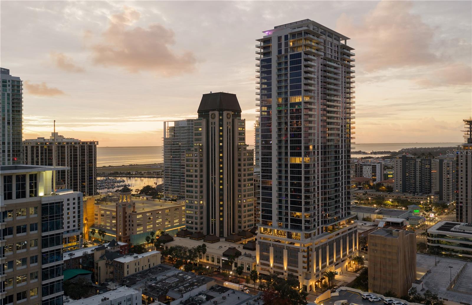 275 1ST AVENUE S, #3804, St Petersburg, FL 33701