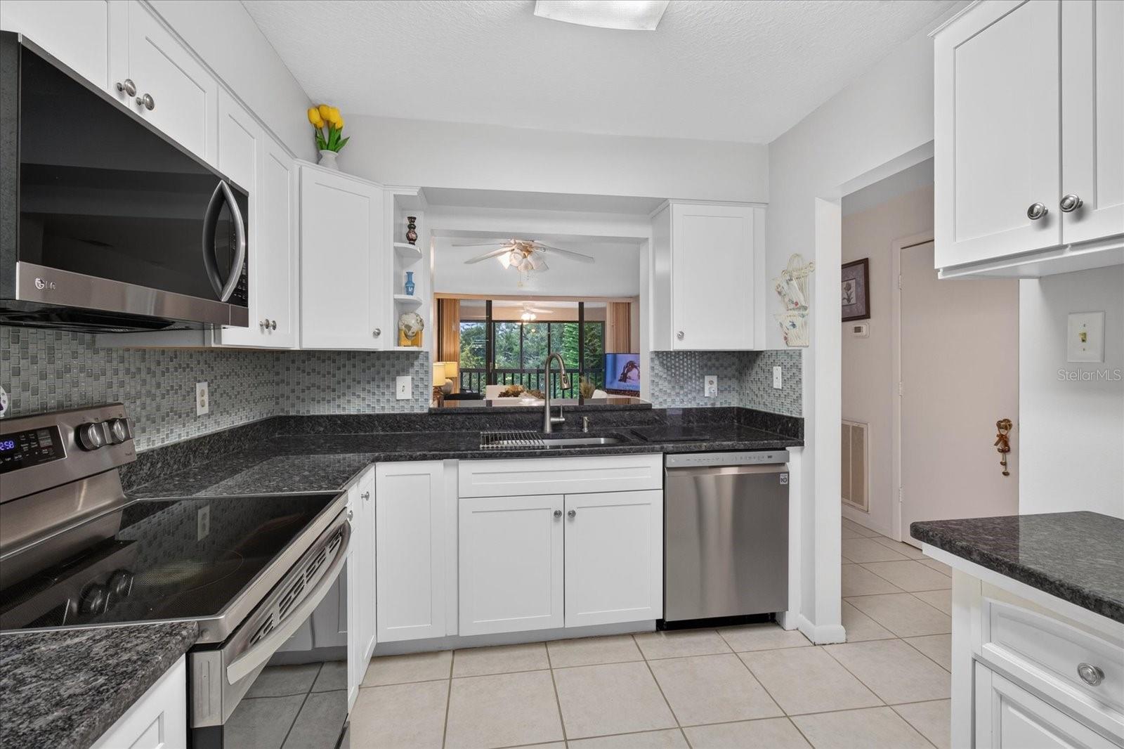 1800 MARINER DRIVE, #4, Tarpon Springs, FL 34689