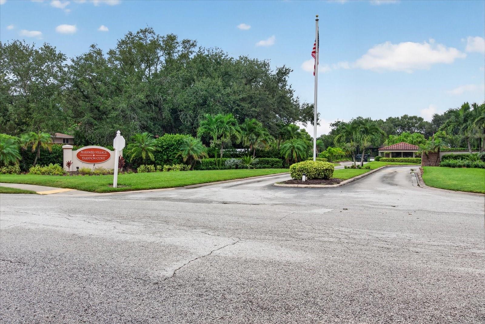 1800 MARINER DRIVE, #4, Tarpon Springs, FL 34689 1800 MARINER DRIVE, #4, Tarpon Springs, FL 34689