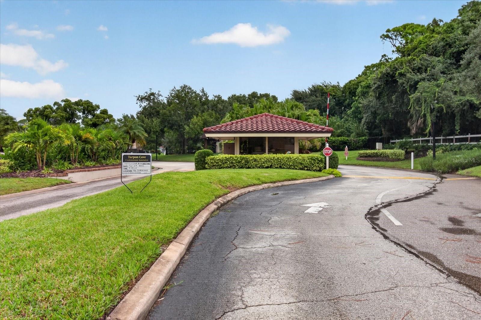 1800 MARINER DRIVE, #4, Tarpon Springs, FL 34689