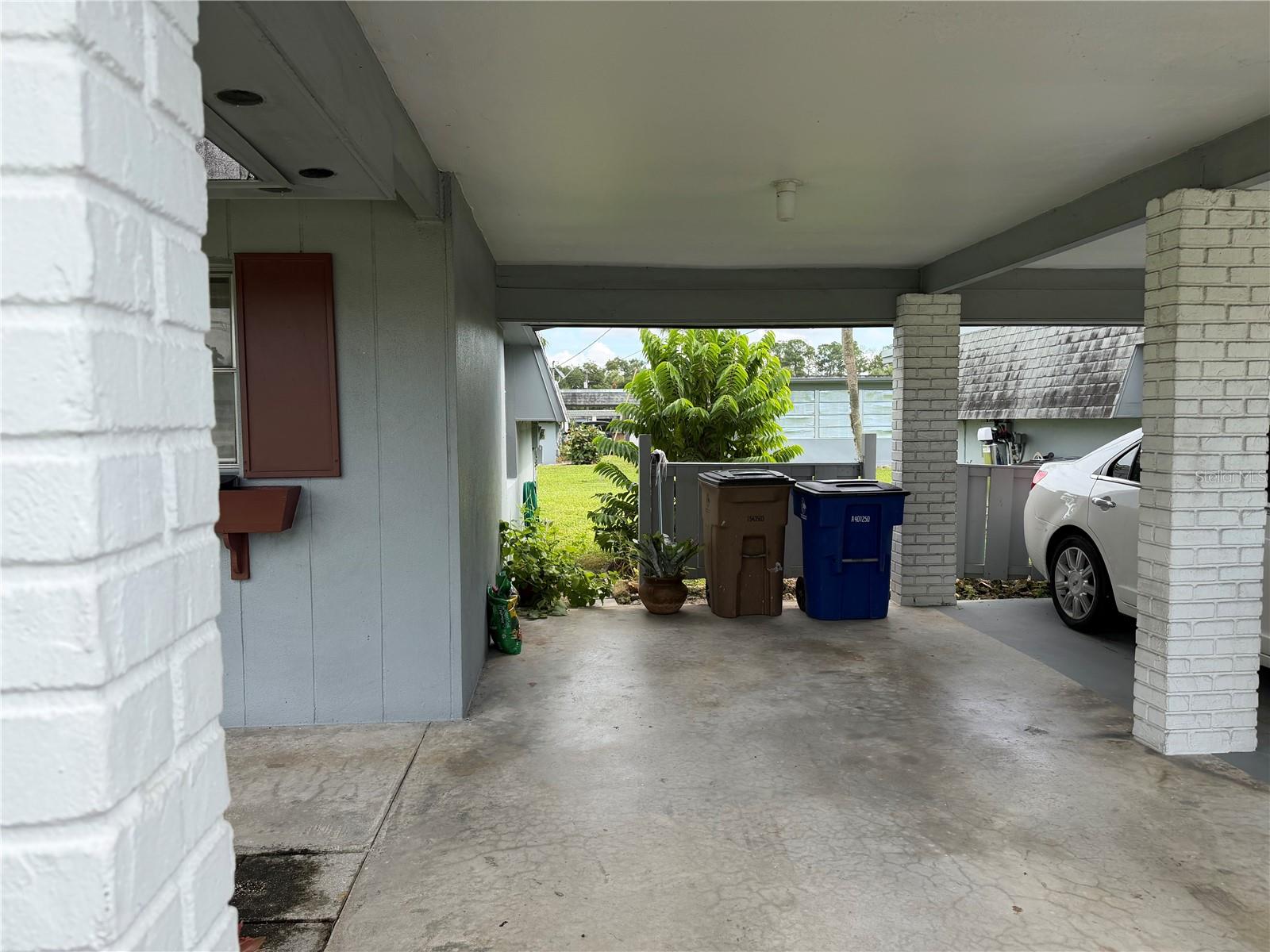 358 EASTON COURT, Lehigh Acres, FL 33936