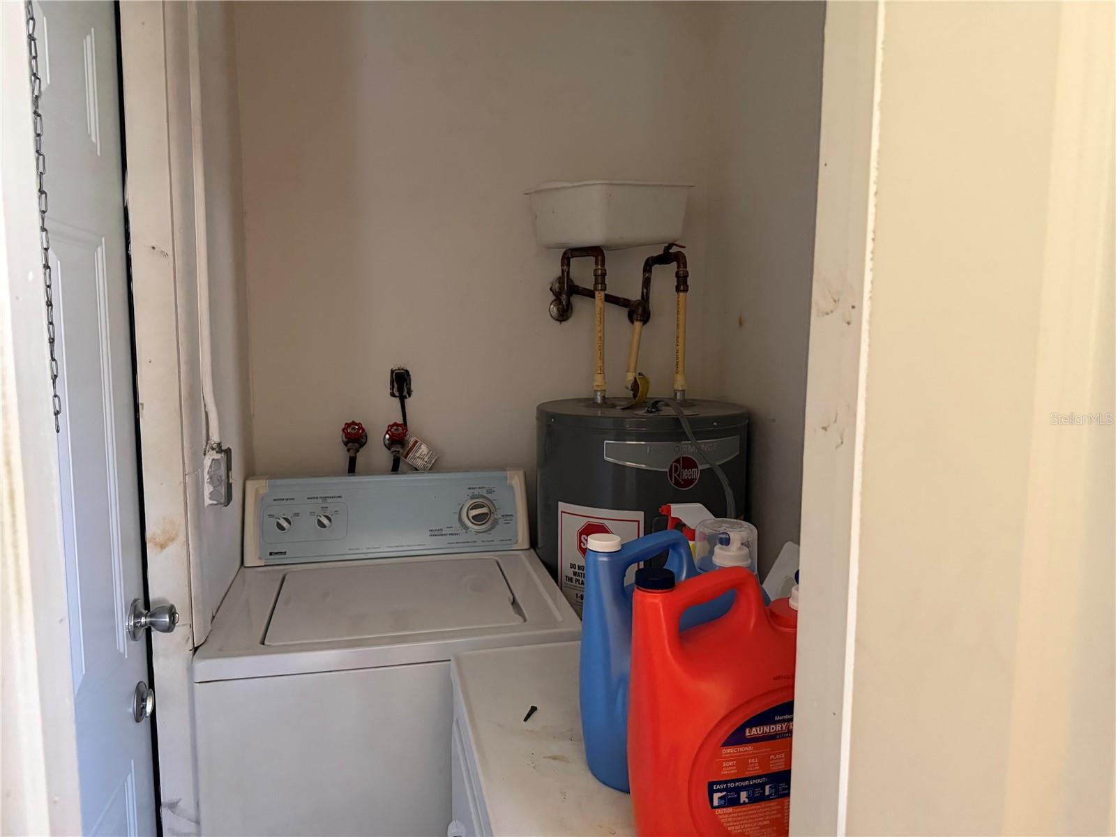 358 EASTON COURT, Lehigh Acres, FL 33936
