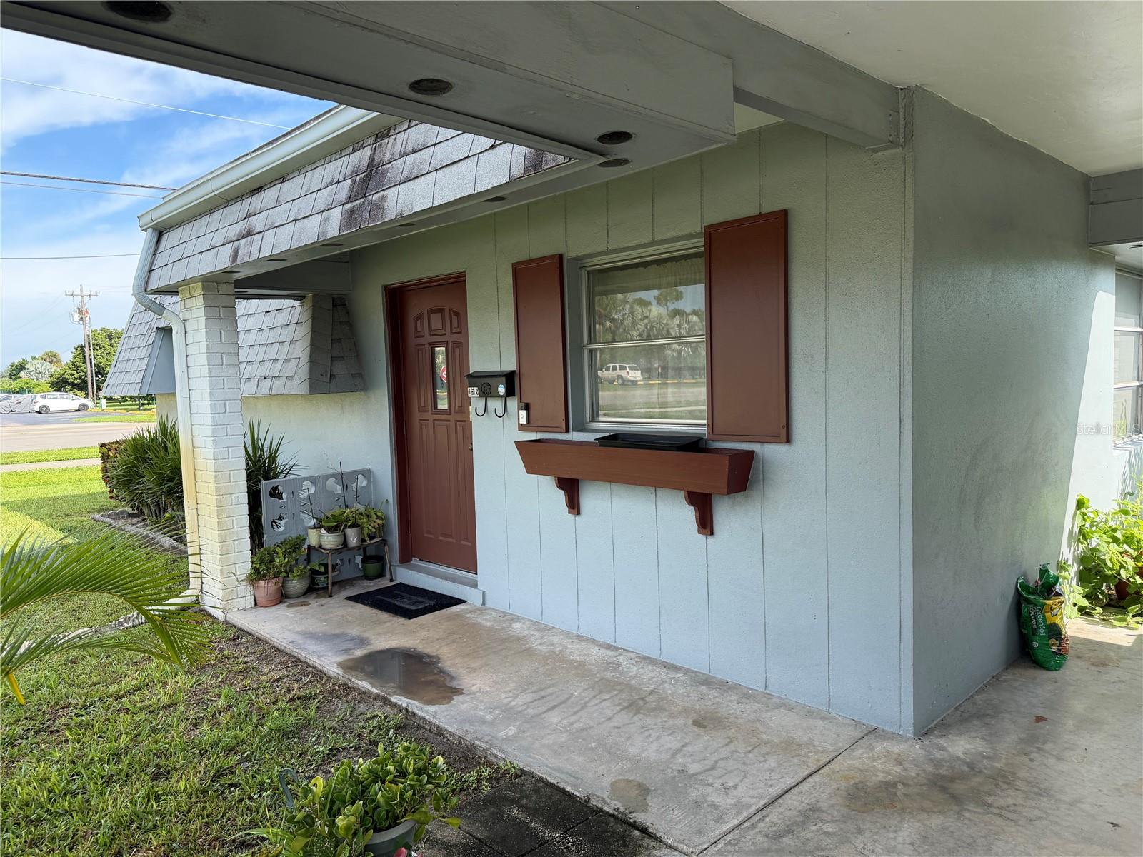 358 EASTON COURT, Lehigh Acres, FL 33936