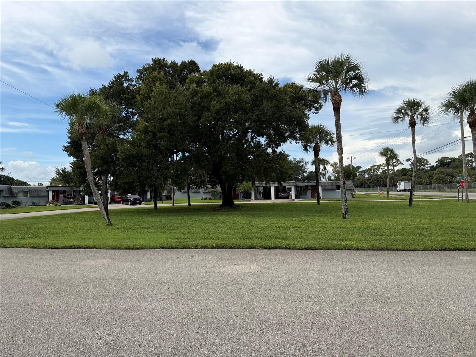 358 EASTON COURT, Lehigh Acres, FL 33936