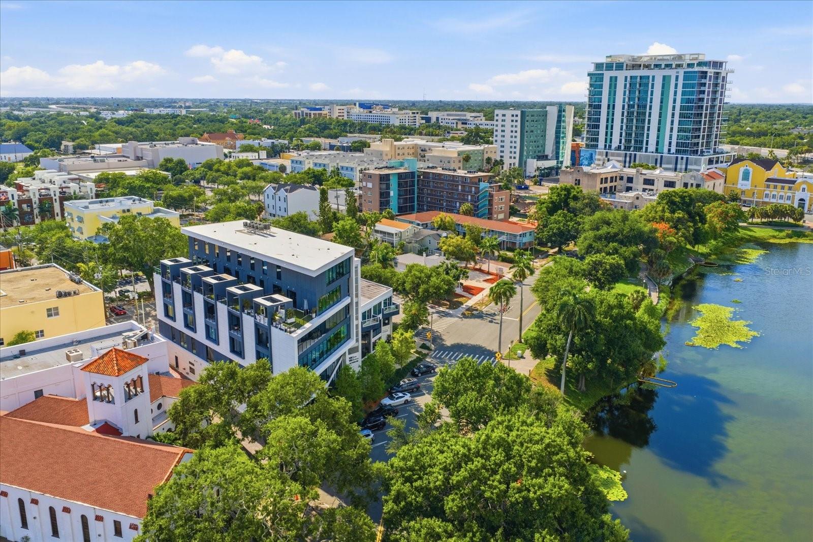 132 MIRROR LAKE, #403, St Petersburg, FL 33701