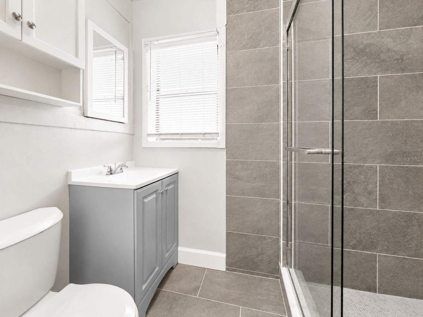 374 3RD STREET NW, #B, Largo, FL 33770
