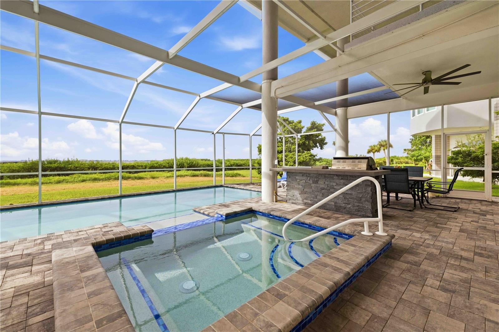 4908 64TH DRIVE W, Bradenton, FL 34210