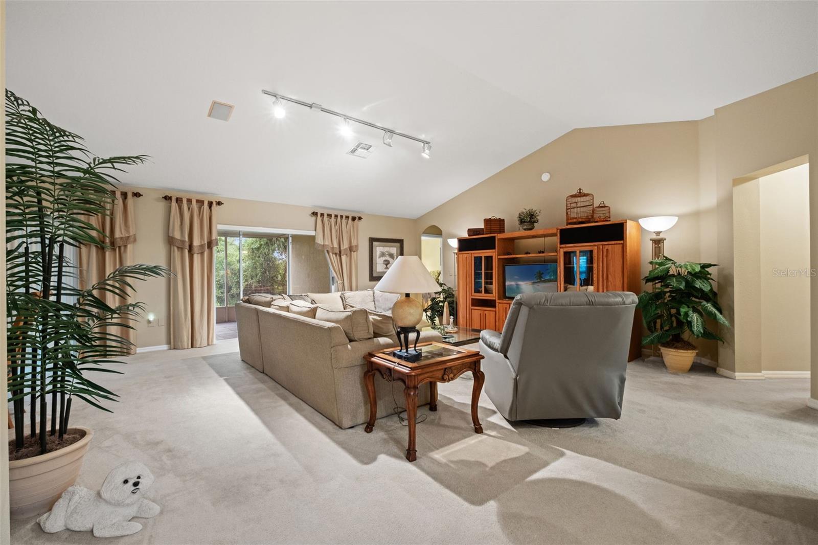10628 COLLAR DRIVE, San Antonio, FL 33576