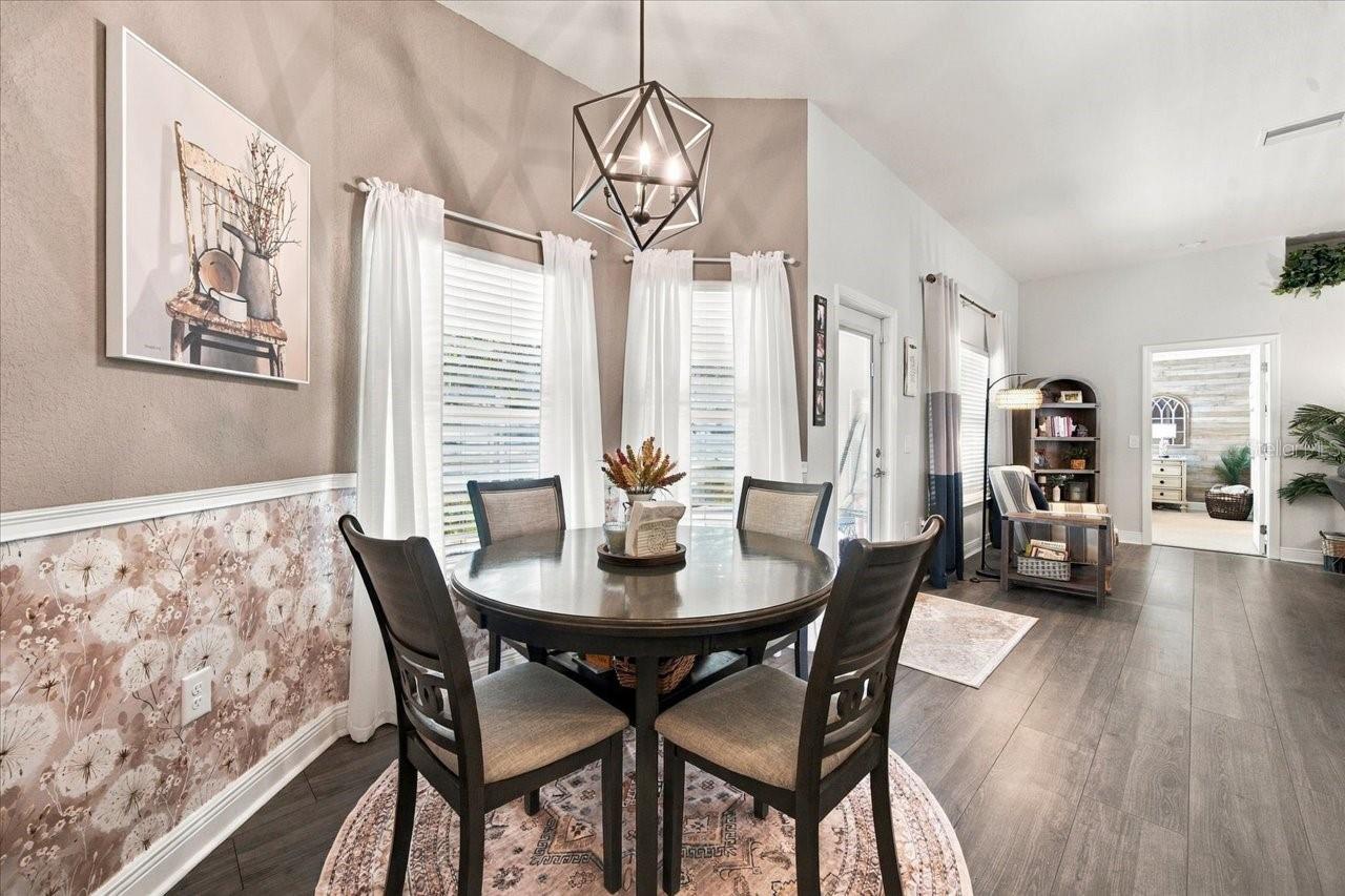 Eat in area for Kitchen