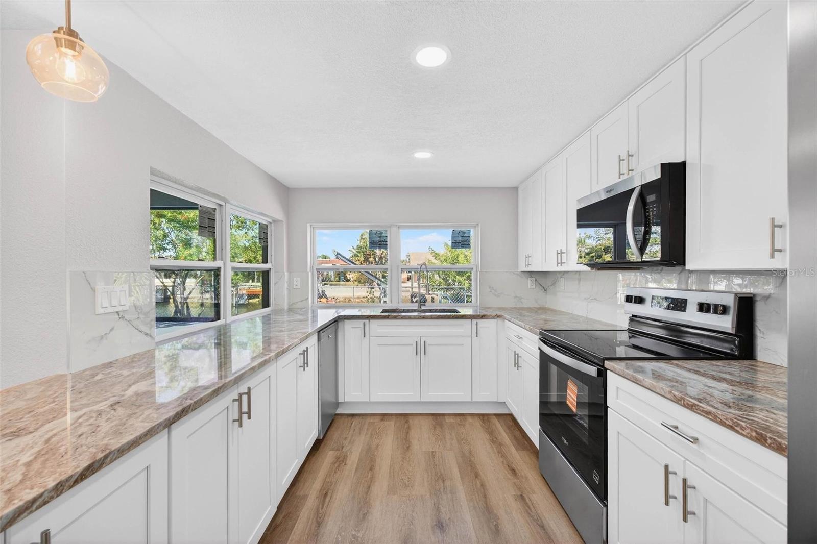 4349 RUDDER WAY, New Port Richey, FL 34652 4349 RUDDER WAY, New Port Richey, FL 34652