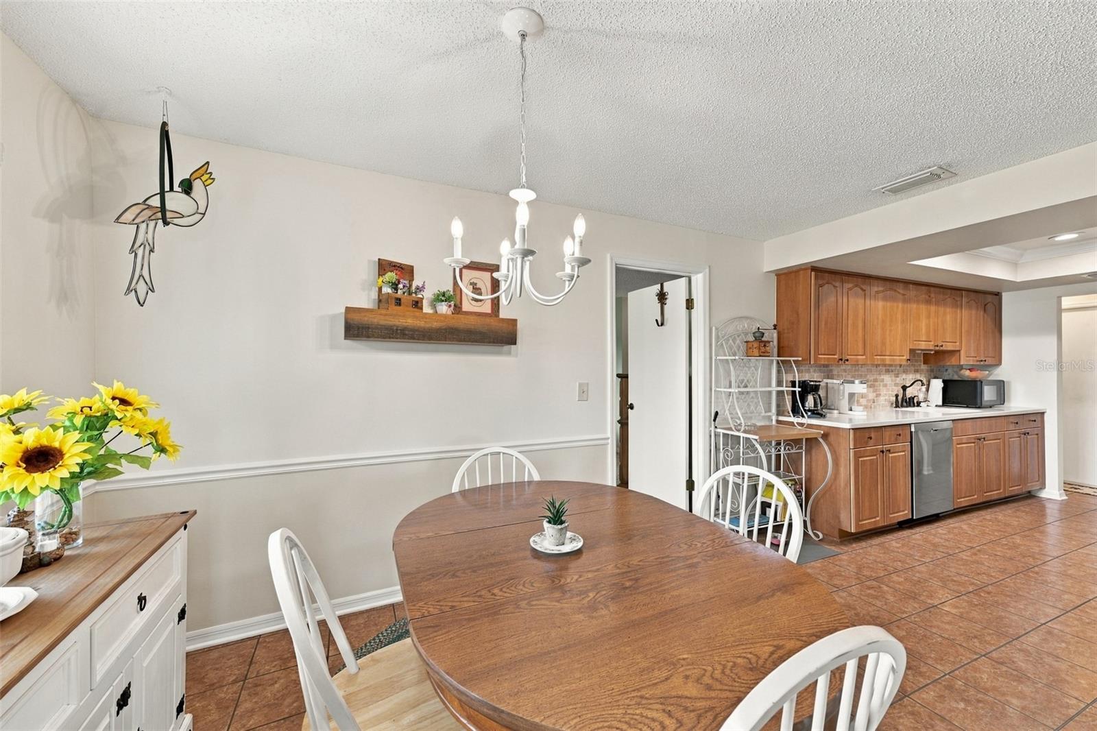 1611 WOODMAR DRIVE, Sun City Center, FL 33573