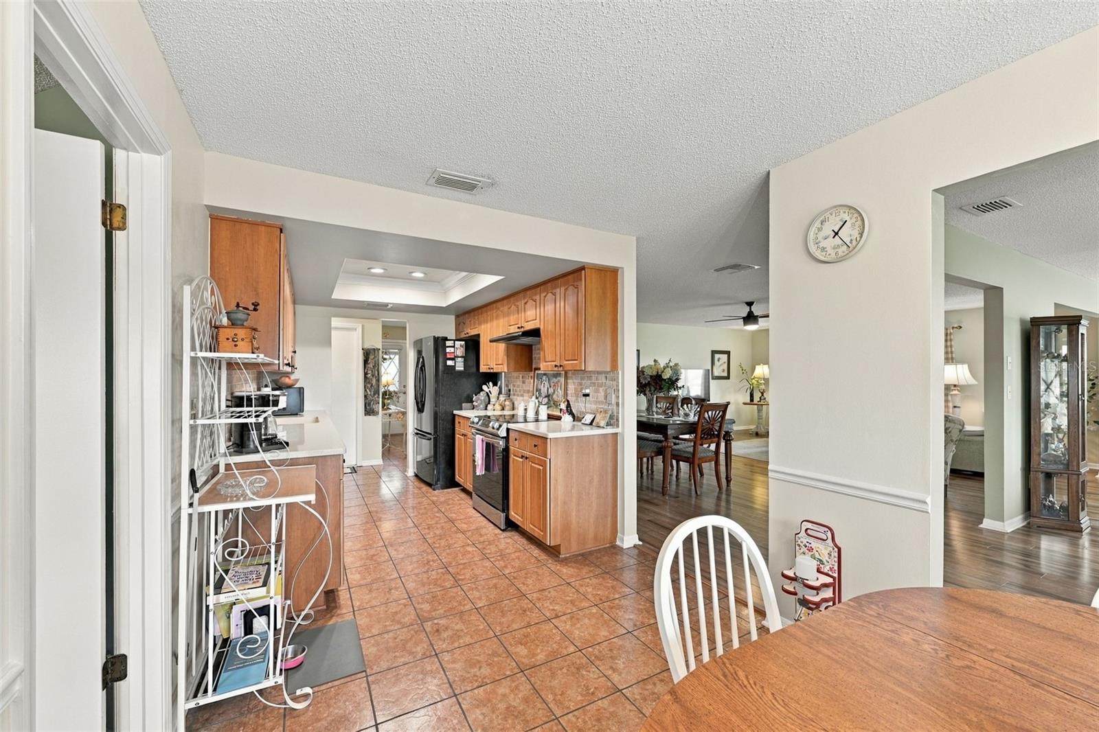 1611 WOODMAR DRIVE, Sun City Center, FL 33573