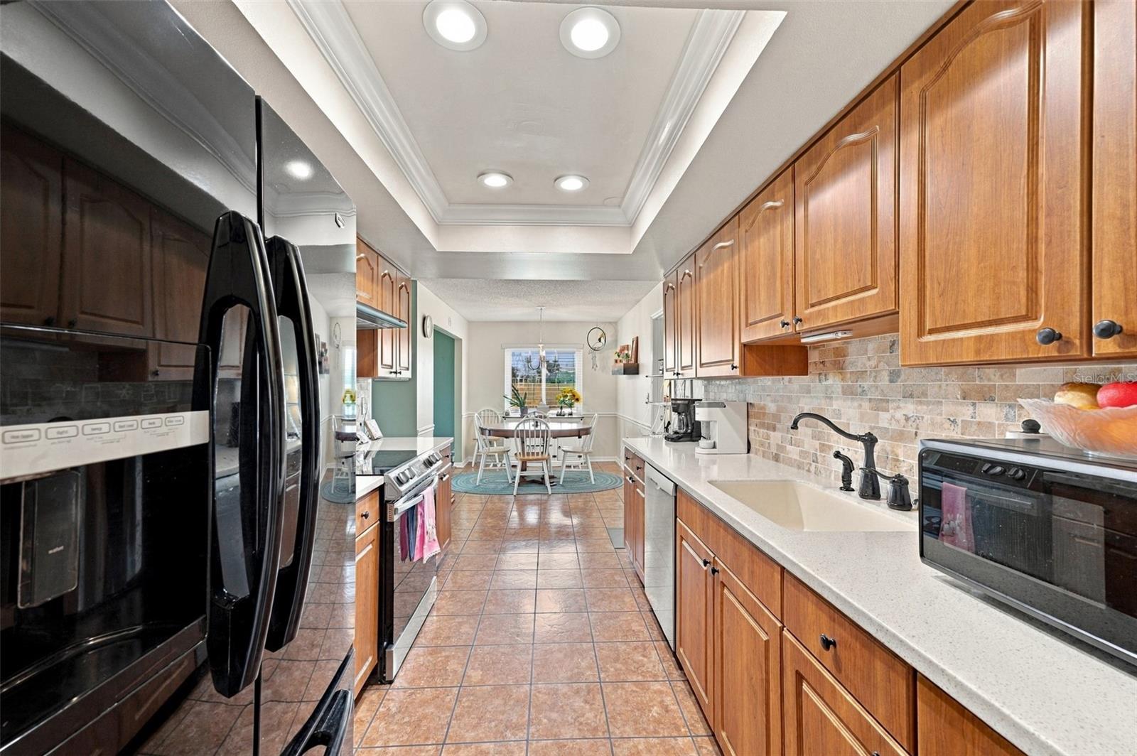 1611 WOODMAR DRIVE, Sun City Center, FL 33573